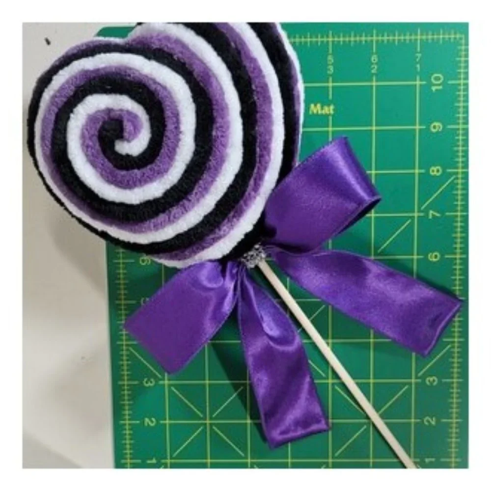 Decorative Velvety Yarn Purple,‎ Black & White Heart Lollipop with Purple Bow #2